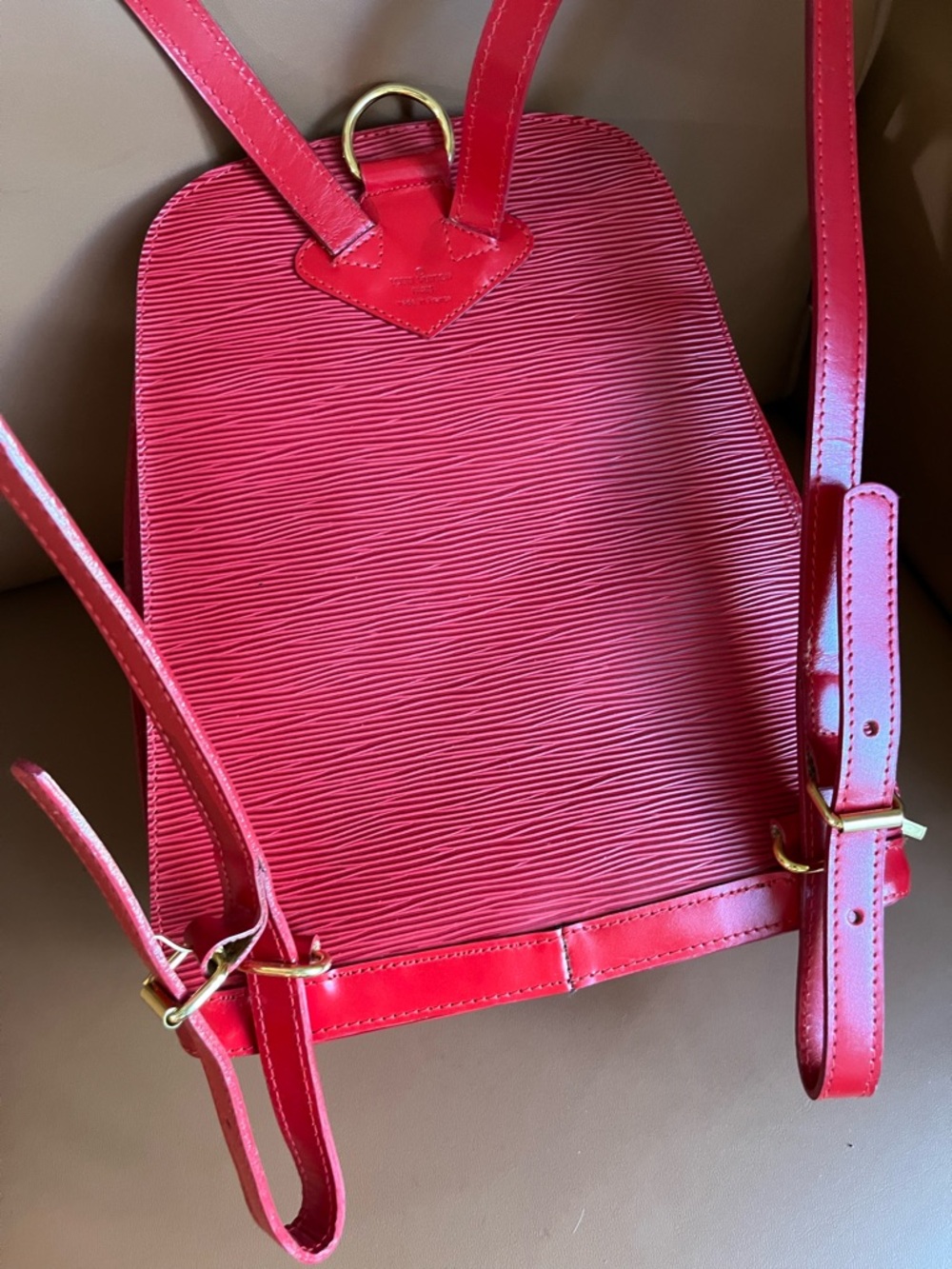 Louis Vuitton Vintage Ref Leather & Red Suede Women's Red Back pack Gold accents - Picture 2 of 10